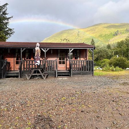 Cabins At Ben More Lodge Crianlarich Exteriör bild